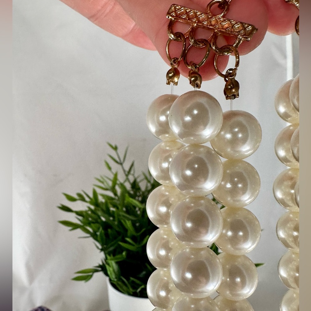 ***SOLD*** JEROLLIN PEARL CLUSTER Statement Necklace 17” VINTAGE Signed - Picture 5 of 16